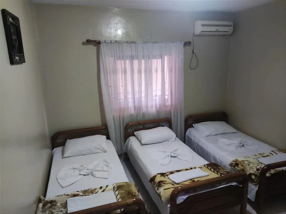 Dafina Hotel Tirana 2*,