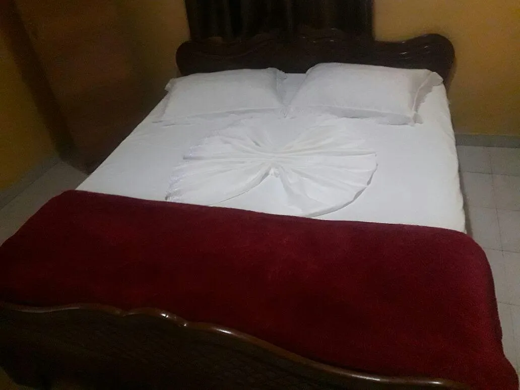 Dafina Hotel Tirana 2*,  Albania